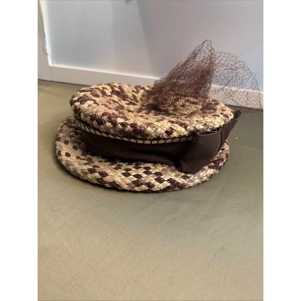 Vintage 1950s/1960s Woven Raffia Straw Church Hat Veil Union Made